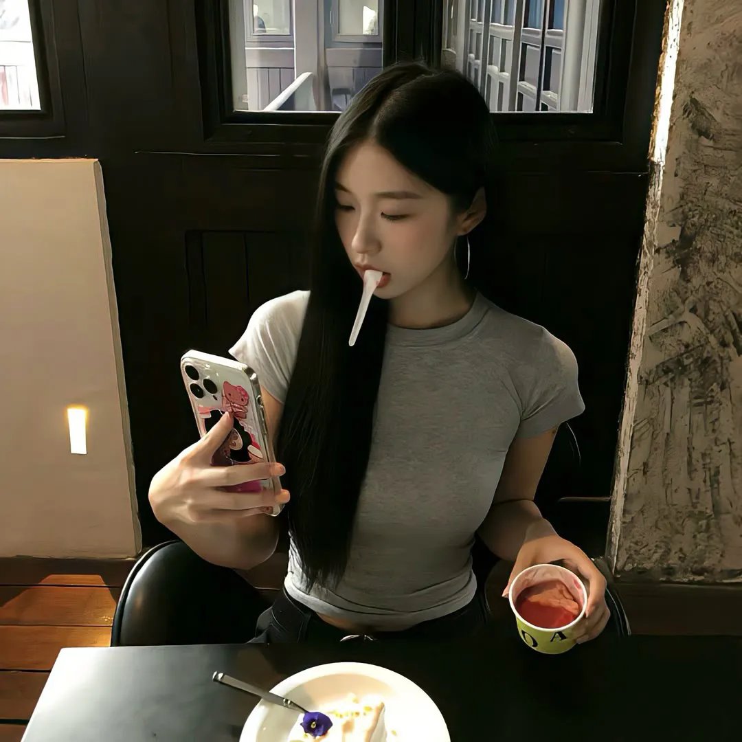 扑朔迷离